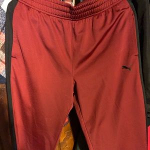 Men’s Puma track pants maroon/Black size M